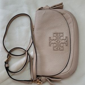 Tory Burch Harper Mini Crossbody in Sand